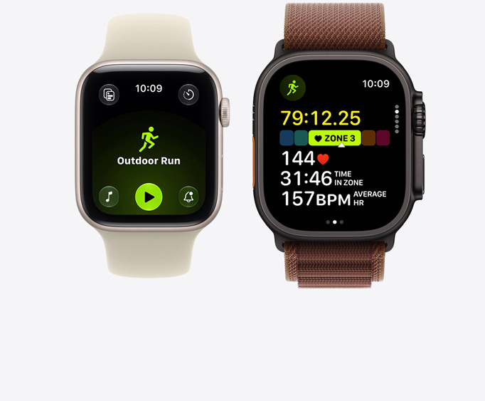 Apple Watch Series 12 med urkasse i aluminium i farven lyst guld, træningstypen Løb udendørs åben med Apple Music-afspilningsknapper, Apple Watch Ultra 4 med urkasse i sort titanium, træningstypen Løb åben, puls i zone 3