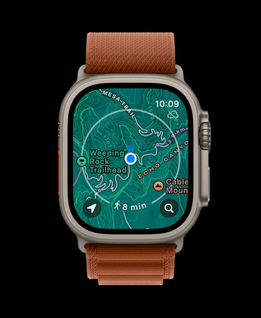 Apple Watch Ultra 3, finition naturelle, boîtier en titane, plan hors ligne, itinéraires à venir, bracelet, Boucle Alpine terracotta