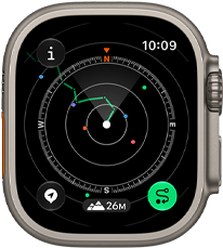 Apple Watch Ultra 4, κάσα από τιτάνιο, φυσικό χρώμα, Ιχνηλάτηση που δείχνει διαδρομή με οδηγίες πυξίδας, δεξιά εξωτερική δεξιά όψη, Digital Crown, υπερυψωμένο πλευρικό κουμπί