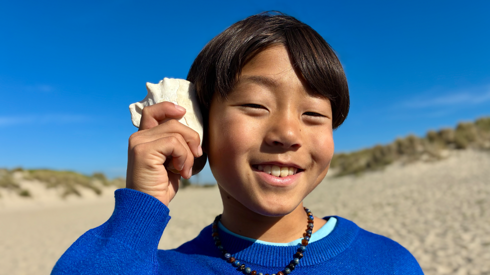 Nuotrauka, padaryta 48 MP „Fusion“ kamera naudojant naujo lygio portretų funkciją, sufokusuota į žmogaus veidą