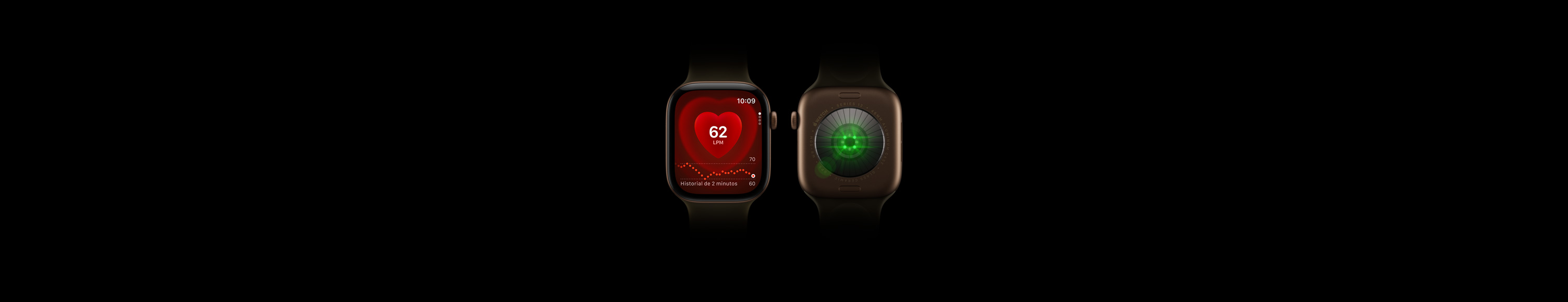 Dos dispositivos Apple Watch Series 12, caja de aluminio, color bronce oscuro, correa deportiva color oliva, uno muestra la parte frontal del reloj con la app Frecuencia Cardiaca, el otro muestra la parte posterior del reloj con el sistema de registro de datos de salud con luces LED verdes