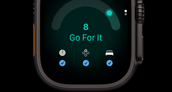 Apple Watch Ultra 4，黑色鈦金屬錶殼，身體狀態分數為 8，建議「Go For It」