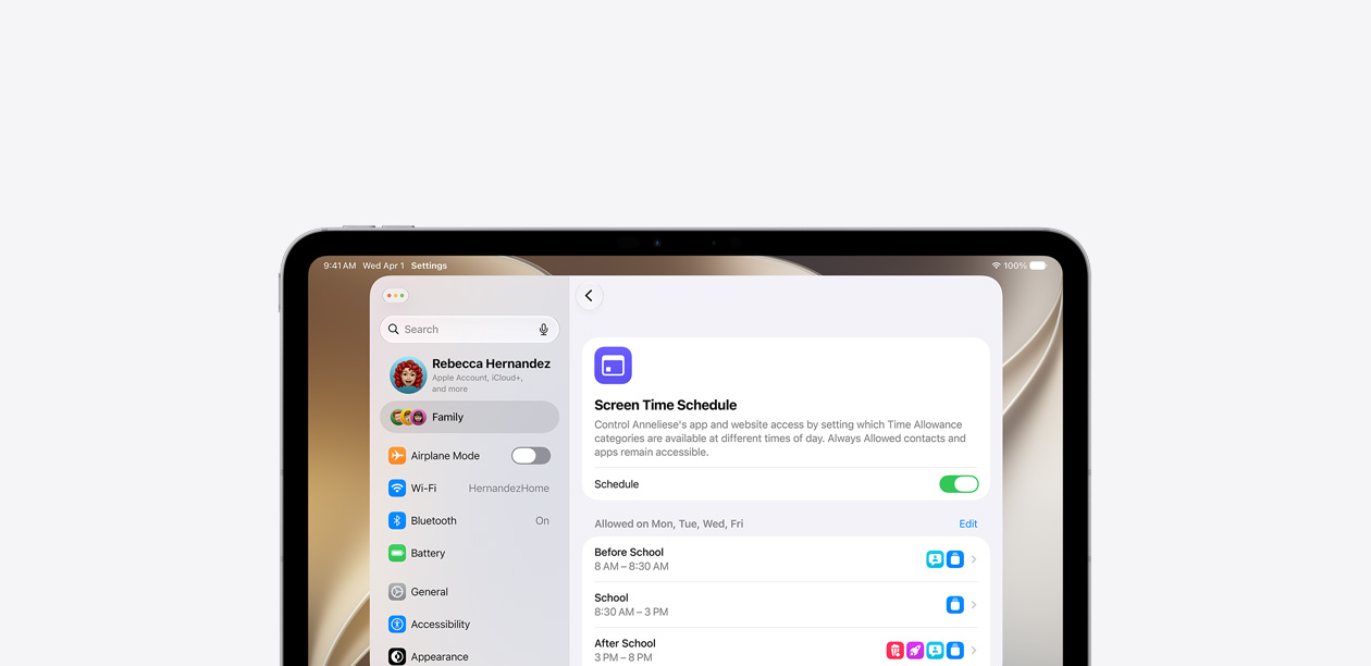 En iPad viser funksjonen Plan for skjermtid med en tidslinje som viser hvilke apper og nettsteder som er tillatt før, under og etter skoletid.