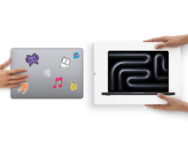 Una mano acerca una MacBook con stickers en la cubierta hacia otras dos manos que sostienen una MacBook nueva dentro de su caja